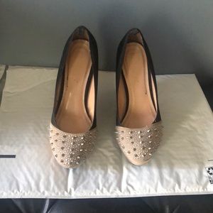 Used Black & beige wedges size 8.5